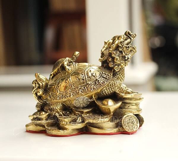 Sử dụng vật phẩm phong thủy Long Quy như thế nào cho đúng?